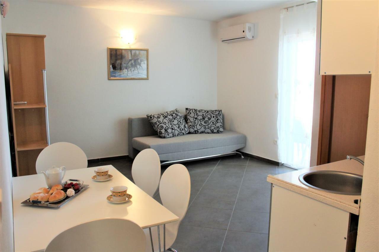 Apartmani Marija Duće Extérieur photo